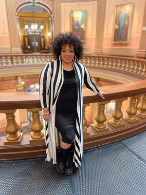 Open image in slideshow, Black &amp; White Striped Long Duster with Pockets
